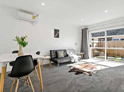 6/8 Atkinson Avenue, Otahuhu