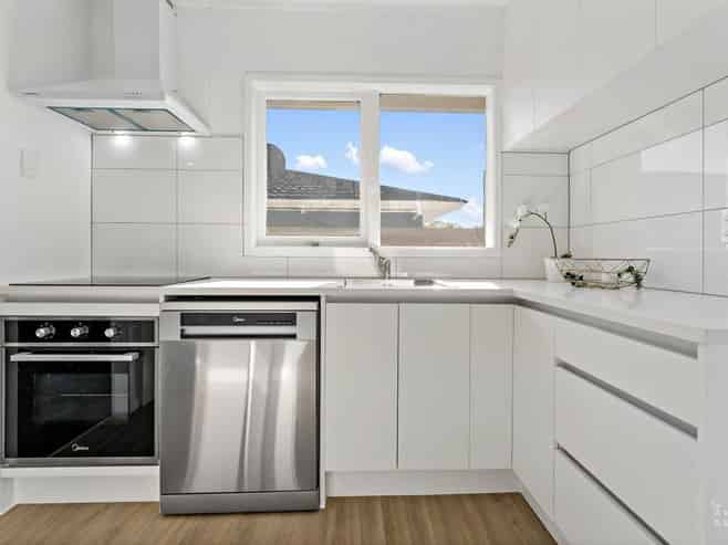 6/8 Atkinson Avenue, Otahuhu