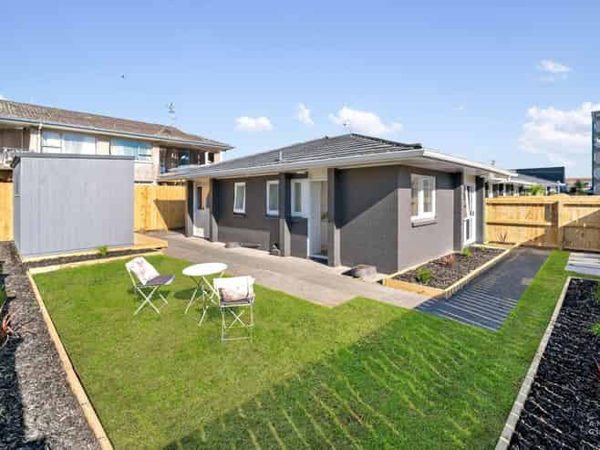 6/8 Atkinson Avenue, Otahuhu