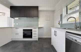 4/6 Hobday Place , Meadowbank