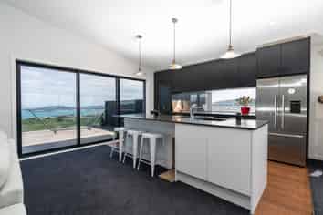 79 Spenmoor Street, Newlands