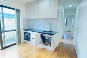 4 Repehina Road, Flat Bush