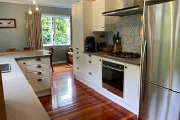 44 Richmond Avenue, Karori