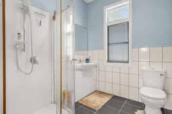 408 Williams Street, Mahora