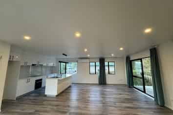 11 Apple Lane, Henderson