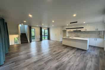 11 Apple Lane, Henderson