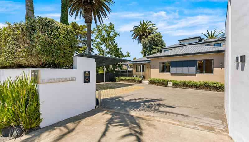 11 Stafford Road, Northcote Point