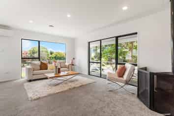 166 Carnoustie Drive, Wattle Downs