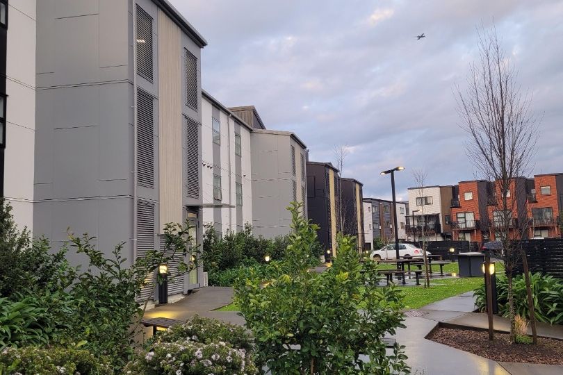 302/32 Shortfin Place, Flat Bush, Manukau City - Aanzicht 2