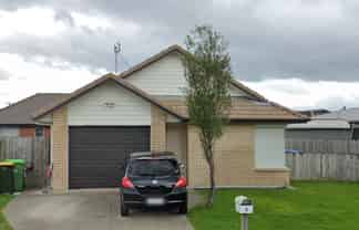 9  Moffitt Place, Mangere