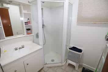 1/3 Glenside Avenue , Ilam