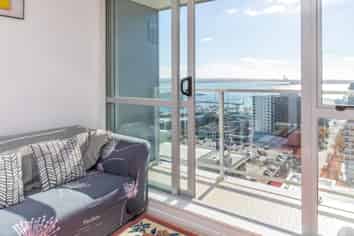 17J/34 Kingston Street, Auckland Central