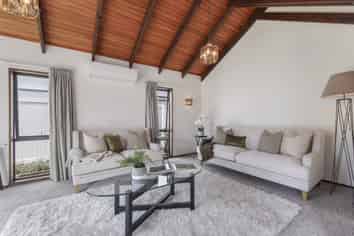 2/104 Trafalgar Street, Saint Albans