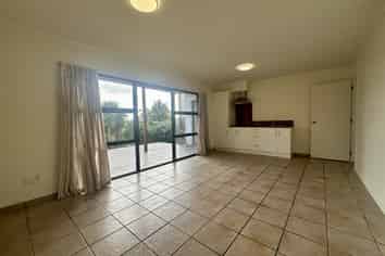 1/591A East Coast Road, Pinehill