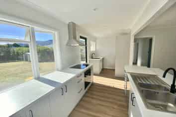 9 Sutton Street, Richmond