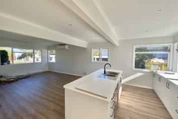 9 Sutton Street, Richmond