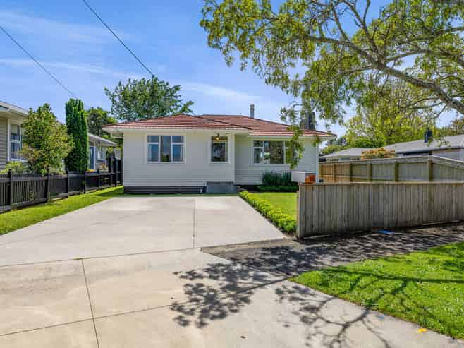 33 Turakina Street,, Merrilands