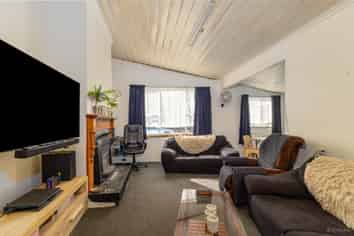 89 The Avenue, Pareora