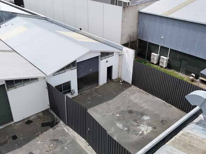 Affordable warehouse with secure yard