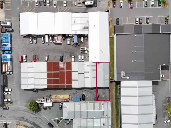 Affordable warehouse with secure yard