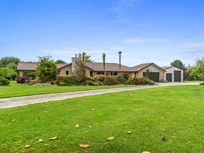 8 September Grove, Tamahere