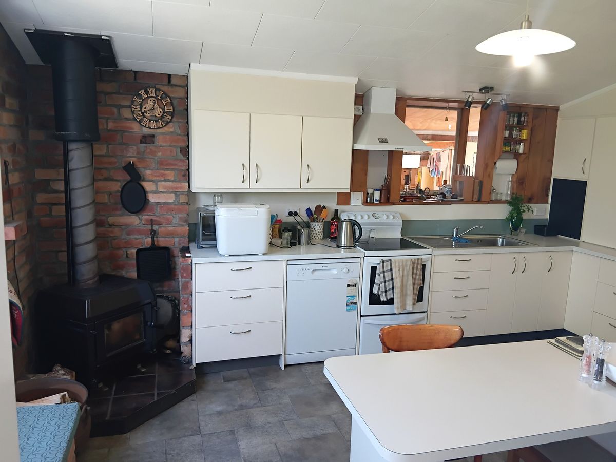 Charming Villa with Cottage Gardens. - Ansicht 6