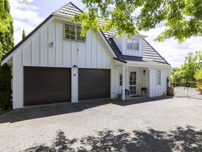 2/18 Pipi Street, Two Mile Bay