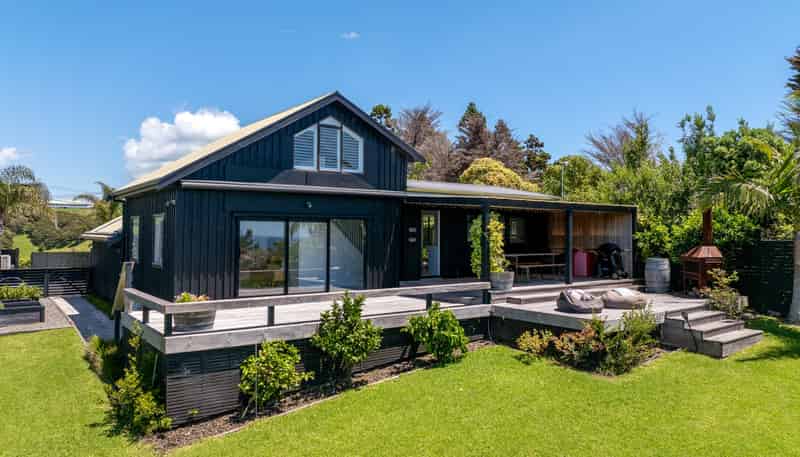 332 Sea View Road, Onetangi