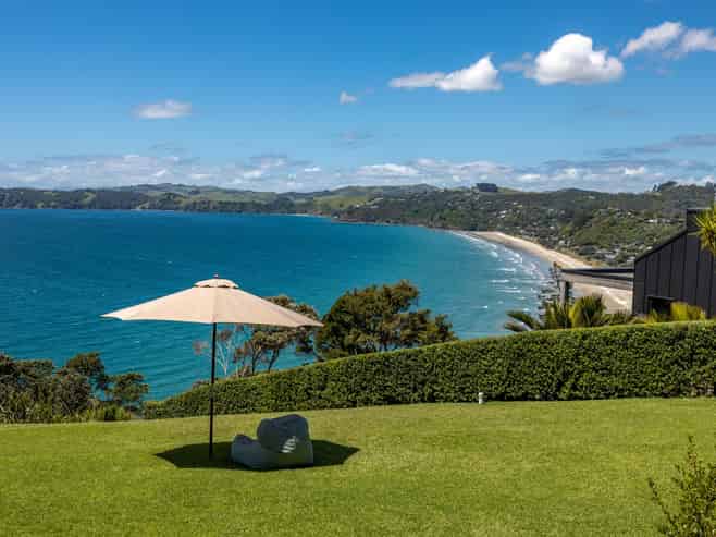 332 Sea View Road, Onetangi