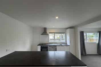 8a School Road, Whitianga