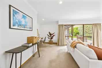 4 Sunbeam Place, Halswell