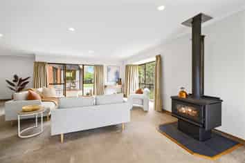 4 Sunbeam Place, Halswell