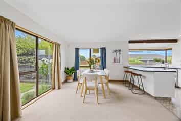 4 Sunbeam Place, Halswell