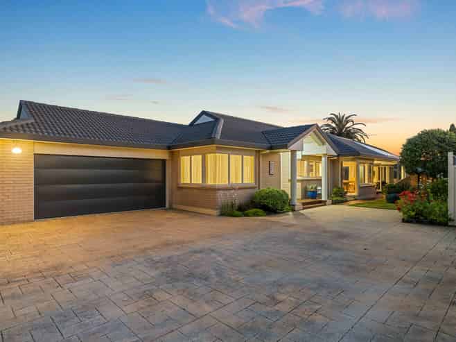 40 Monterey Key, Papamoa
