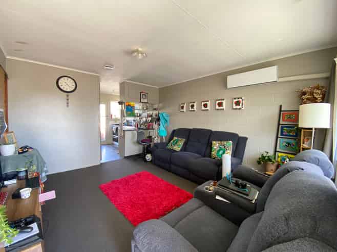 38b Barrie Crescent, Silverdale