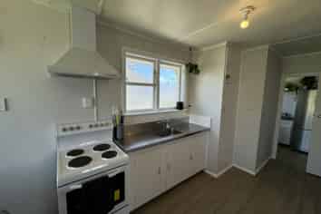 37 Fenchurch Street, Redwood