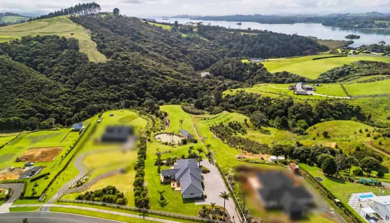 18 Fernbird Grove, Kerikeri