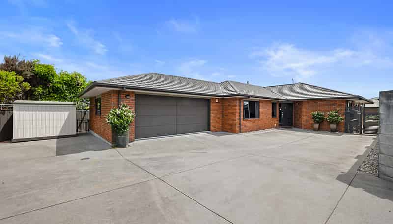 11B Montrose Place, Highlands Park