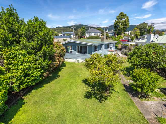 31 Moana Road, Paraparaumu