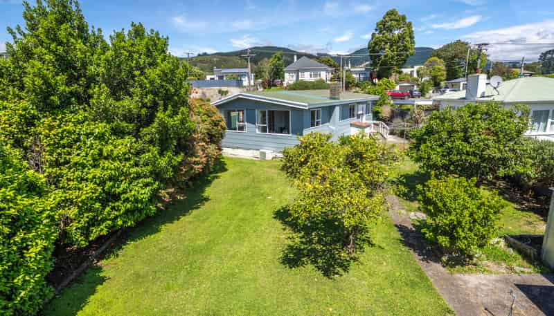 31 Moana Road, Paraparaumu