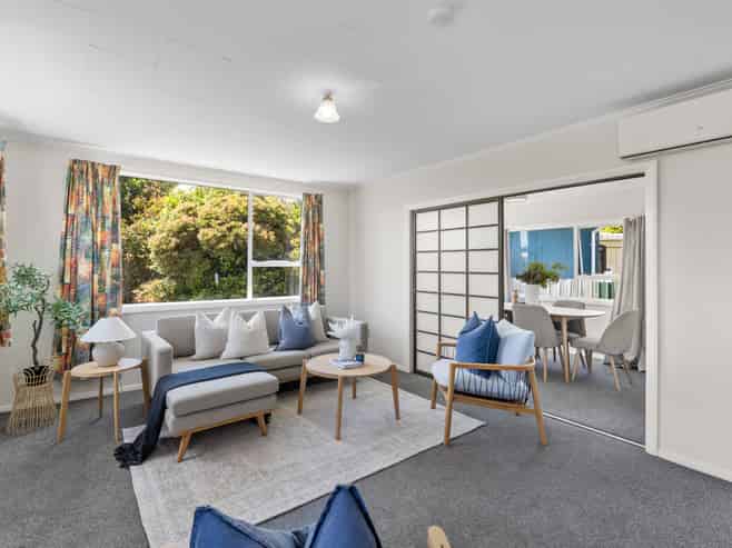 31 Moana Road, Paraparaumu