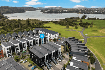 61 Rangihina Road, Hobsonville