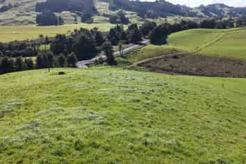 000 Masons Road, Maromaku