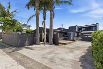 18B Levers Road, Matua