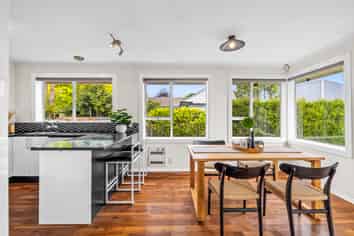 135 Condell Avenue, Bryndwr