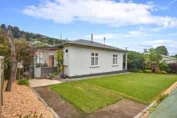 8 Beechworth Street, North East Valley