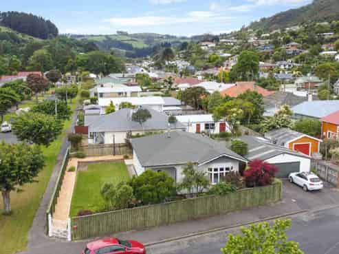 8 Beechworth Street, North East Valley