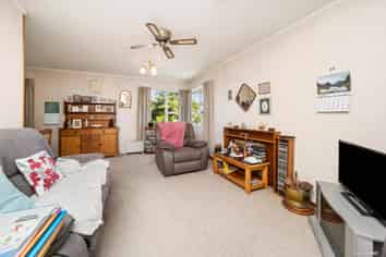 37 Daytona Road, Henderson