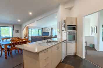 125 Wattle Place, Whangamata