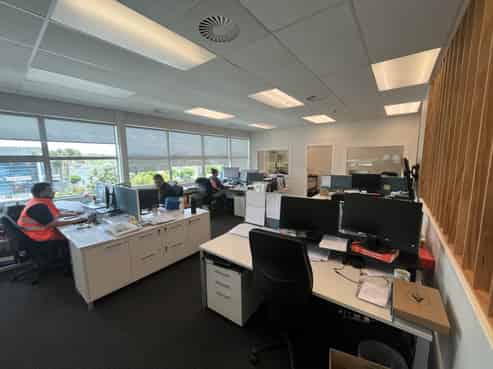 Superb road front industrial